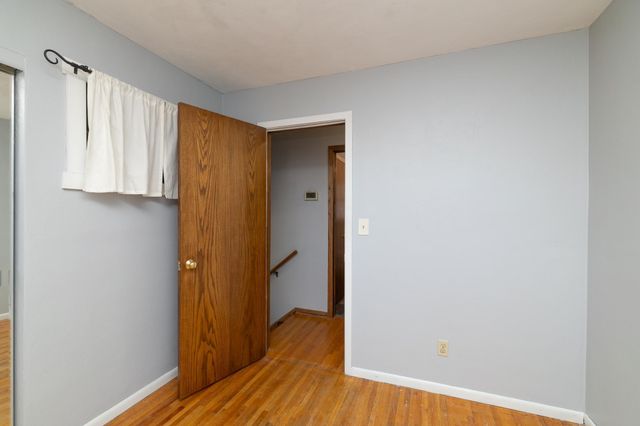 1579 Grandview Avenue E, Maplewood, MN 55109