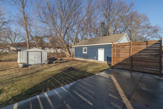 1579 Grandview Avenue E, Maplewood, MN 55109