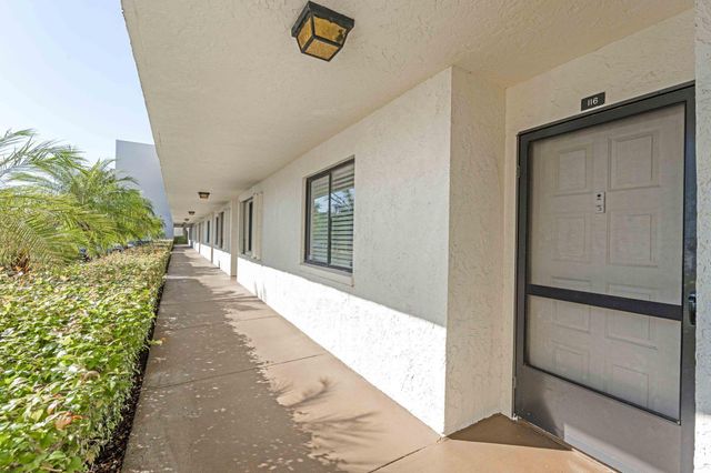 3138 Via Poinciana 116, Lake Worth, FL 33467