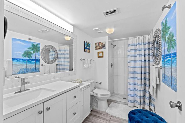 3138 Via Poinciana 116, Lake Worth, FL 33467