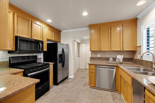 39269 Marbella Terraza 8N, Fremont, CA 94538