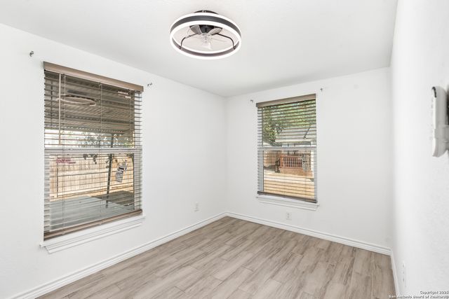 183 Alhaven, San Antonio, TX 78210