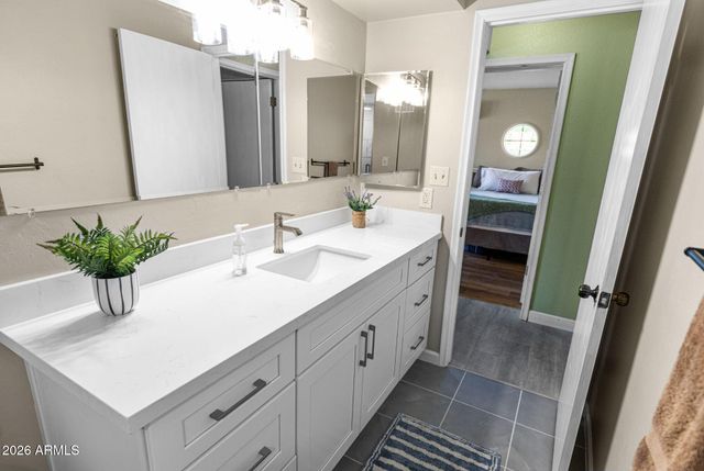 1210 E HARBOR VIEW Drive, Tempe, AZ 85283