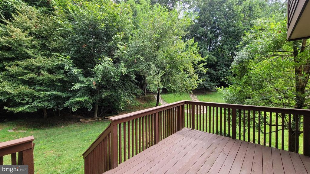 10901 WHITERIM DR, Potomac, MD 20854