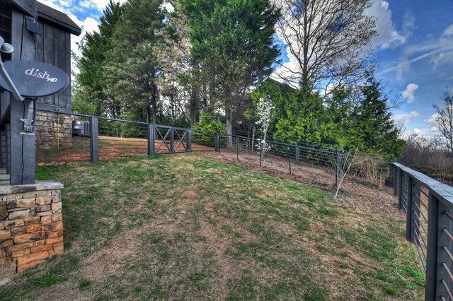 185 Logan Drive, Mineral Bluff, GA 30559