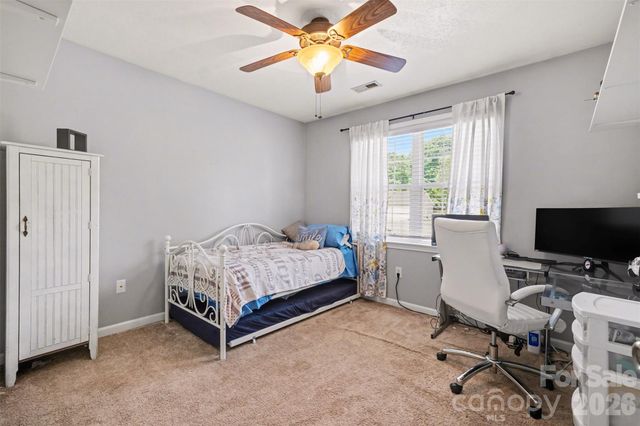 2056 Redberry Lane, Conover, NC 28613