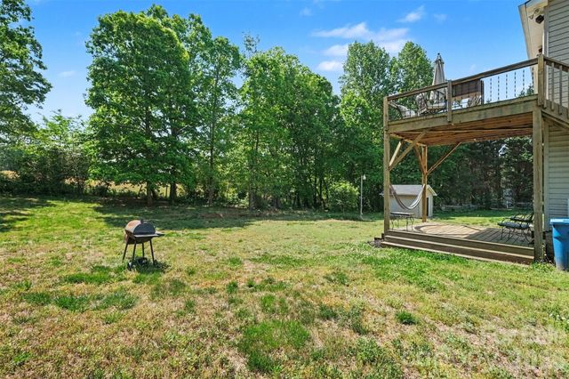 2056 Redberry Lane, Conover, NC 28613