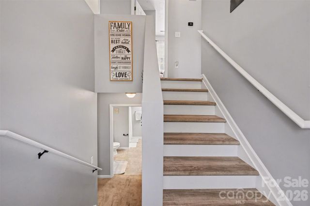 2056 Redberry Lane, Conover, NC 28613