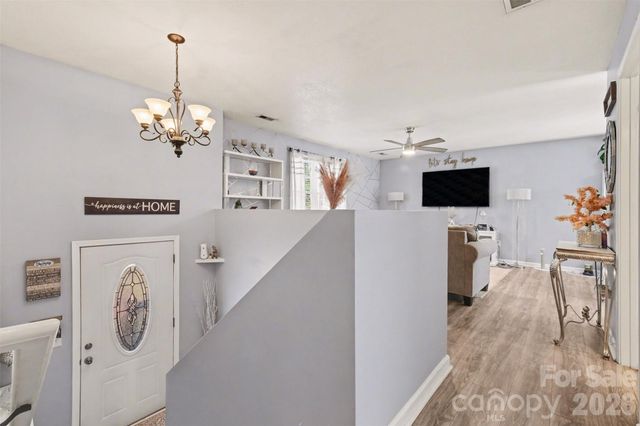 2056 Redberry Lane, Conover, NC 28613