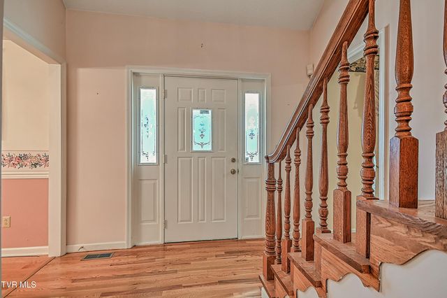410 Lakeridge Street, Kingsport, TN 37663
