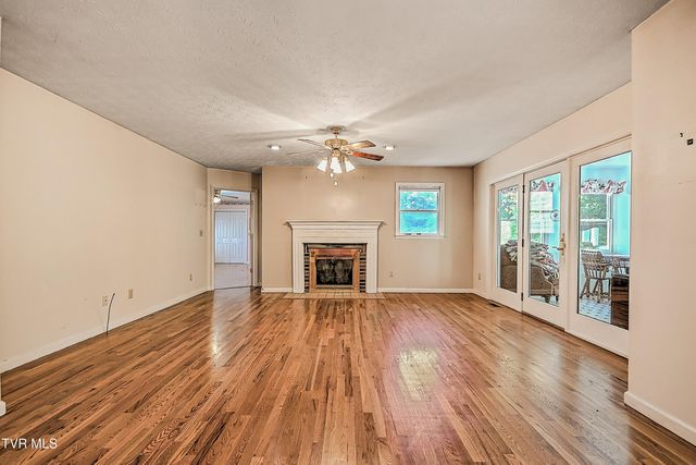 410 Lakeridge Street, Kingsport, TN 37663