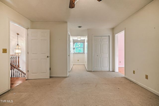 410 Lakeridge Street, Kingsport, TN 37663
