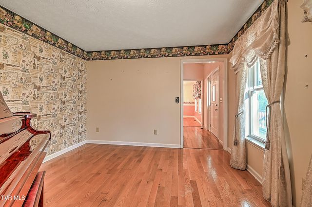 410 Lakeridge Street, Kingsport, TN 37663