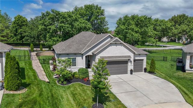 4404 SW Nautilus Place, Lee's Summit, MO 64082