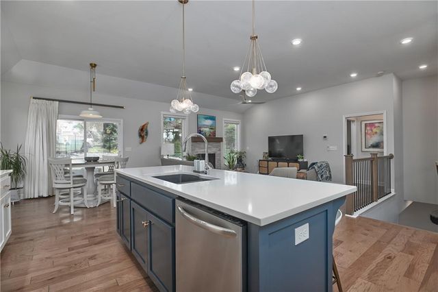 4404 SW Nautilus Place, Lee's Summit, MO 64082