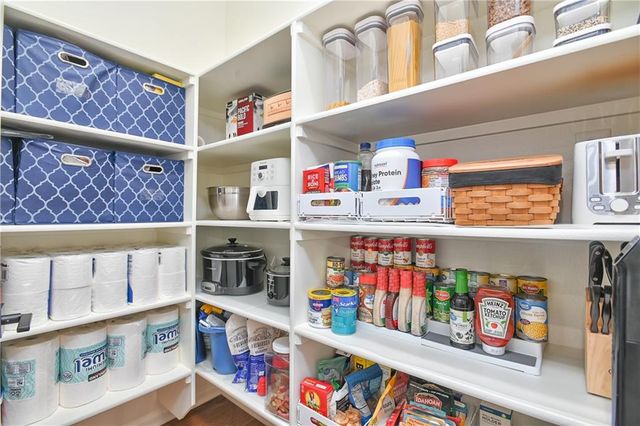 4404 SW Nautilus Place, Lee's Summit, MO 64082