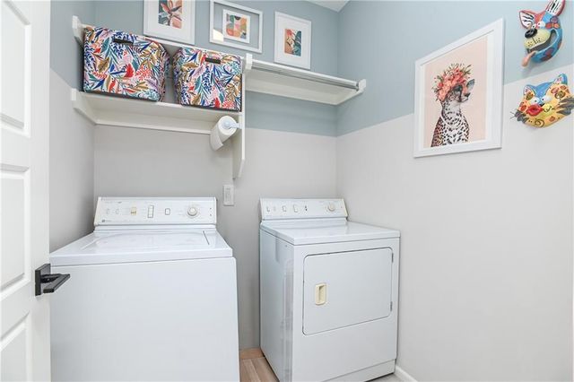 4404 SW Nautilus Place, Lee's Summit, MO 64082