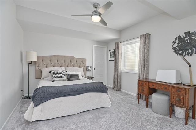 4404 SW Nautilus Place, Lee's Summit, MO 64082
