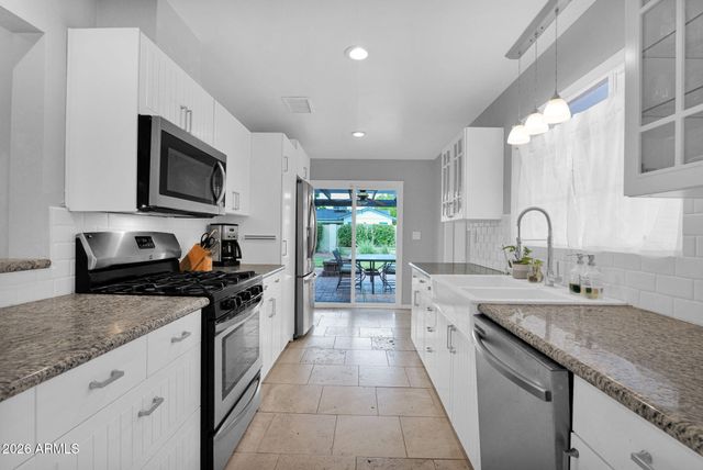4826 E FAIRMOUNT Avenue, Phoenix, AZ 85018