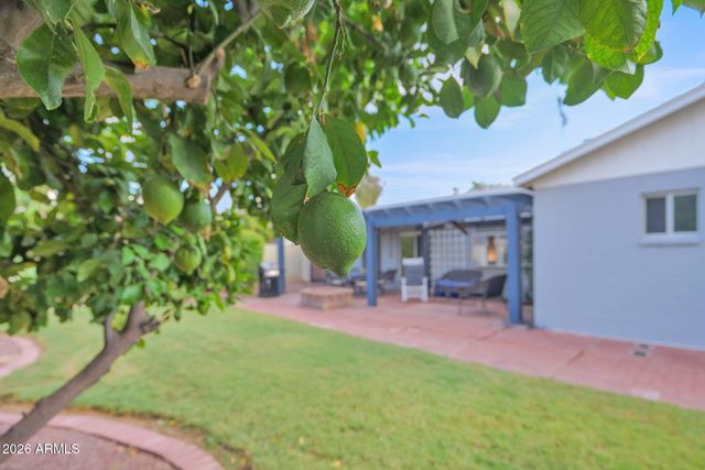 4826 E FAIRMOUNT Avenue, Phoenix, AZ 85018