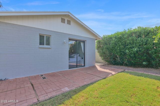 4826 E FAIRMOUNT Avenue, Phoenix, AZ 85018