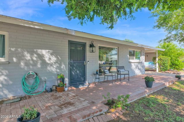 4826 E FAIRMOUNT Avenue, Phoenix, AZ 85018