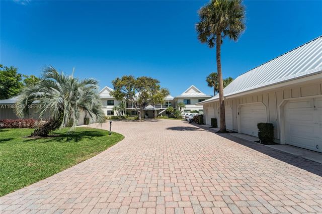 851 Saturn St D, Jupiter, FL 33477