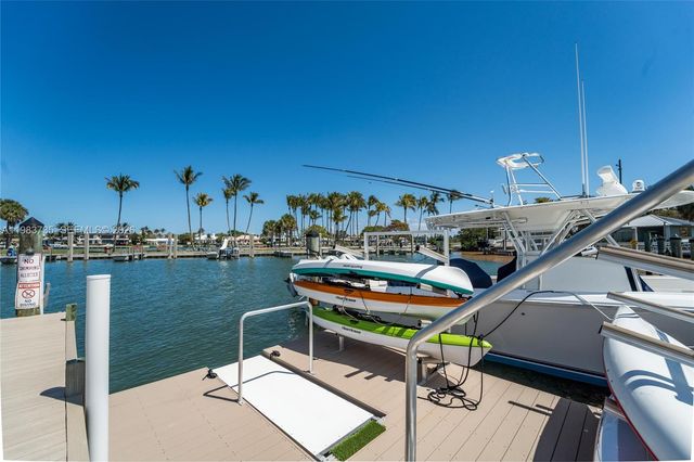 851 Saturn St D, Jupiter, FL 33477