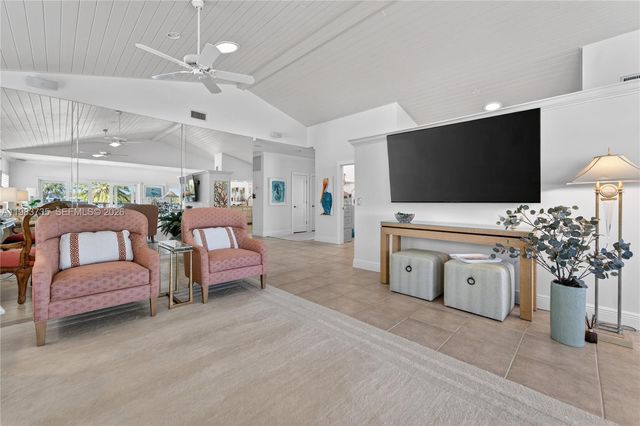 851 Saturn St D, Jupiter, FL 33477