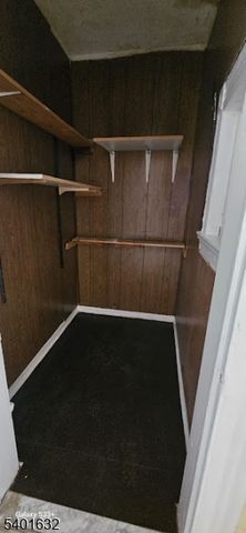 212 3Rd St, Newark City, NJ 07107