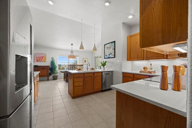 4802 Thunderbird, Lago Vista, TX 78645