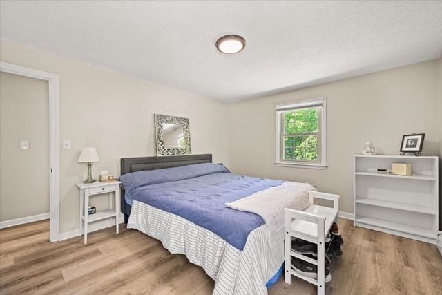 158 Bay State Cir, Hanson, MA 02341