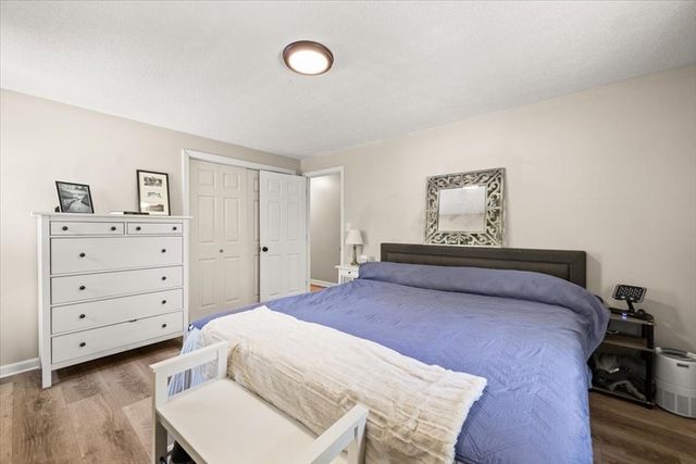 158 Bay State Cir, Hanson, MA 02341