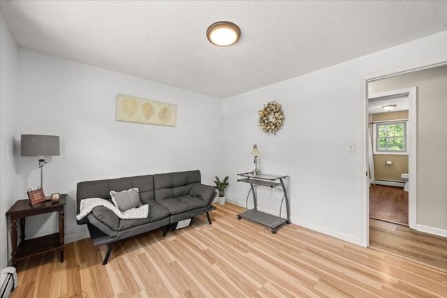 158 Bay State Cir, Hanson, MA 02341