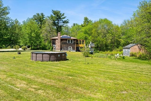 158 Bay State Cir, Hanson, MA 02341