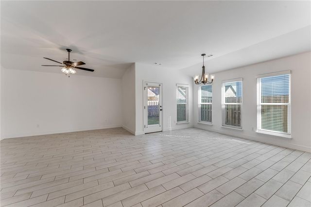 561 Stoneseed Street, Centerton, AR 72719