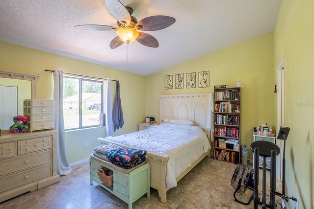 25 ETHAN ALLEN DRIVE, Palm Coast, FL 32164