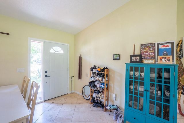 25 ETHAN ALLEN DRIVE, Palm Coast, FL 32164