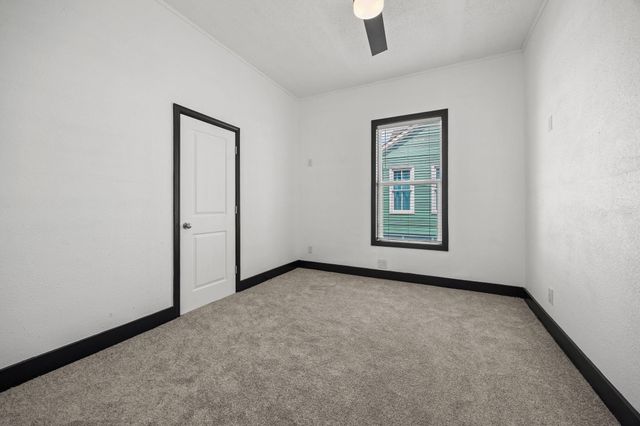 1913 30th Street, Galveston, TX 77550