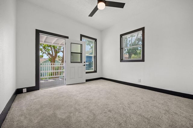 1913 30th Street, Galveston, TX 77550