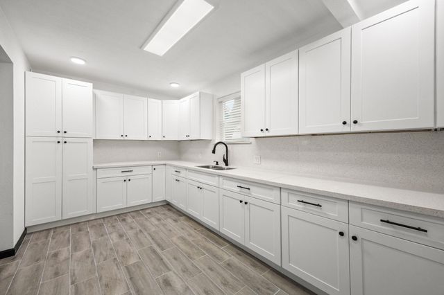 1913 30th Street, Galveston, TX 77550