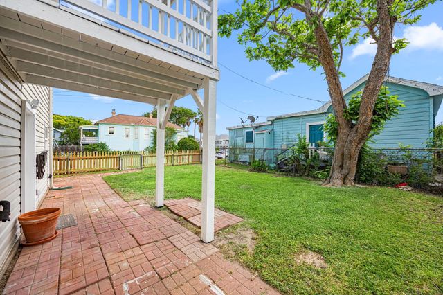 1913 30th Street, Galveston, TX 77550