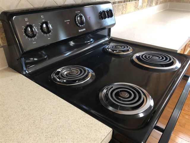 1909 Hampton Springs Court, Marietta, GA 30008