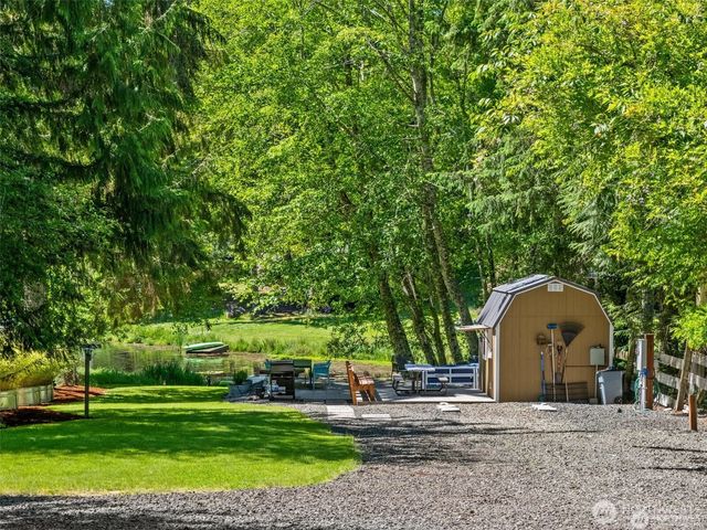 170 E Pickering Drive, Shelton, WA 98584