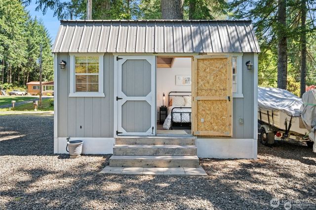 170 E Pickering Drive, Shelton, WA 98584