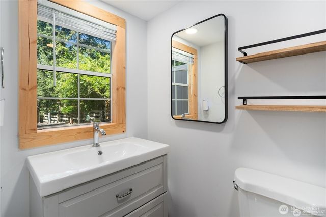 170 E Pickering Drive, Shelton, WA 98584