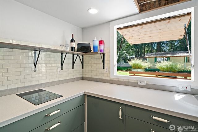 170 E Pickering Drive, Shelton, WA 98584