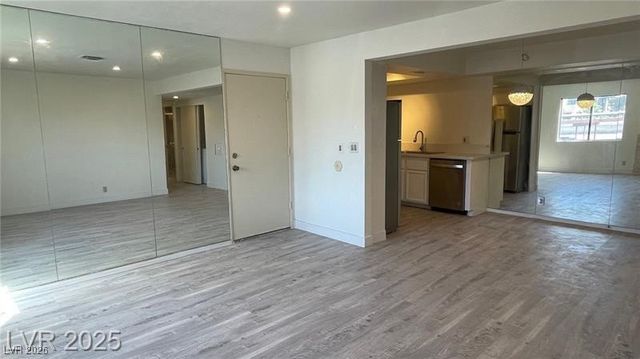 1701 East Katie Avenue 91, Las Vegas, NV 89119