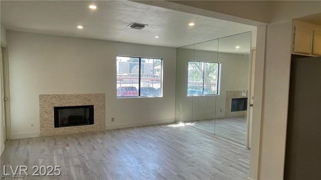 1701 East Katie Avenue 91, Las Vegas, NV 89119