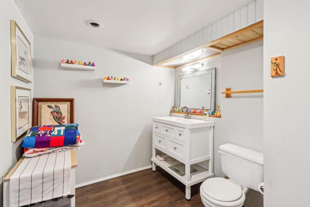 1418 N 123rd STREET, Wauwatosa, WI 53226